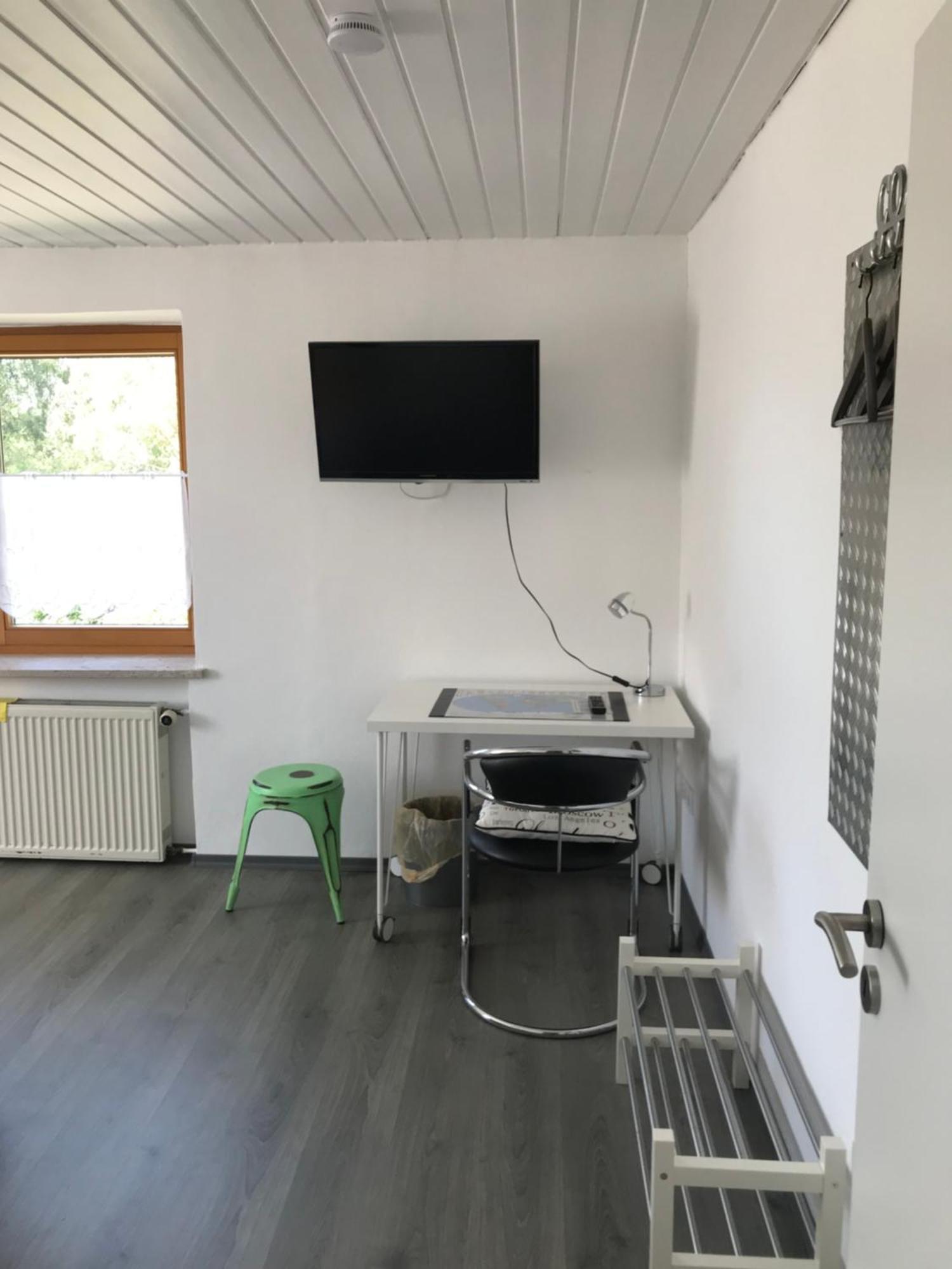 Gaestehaus Nicole Burgau Bagian luar foto